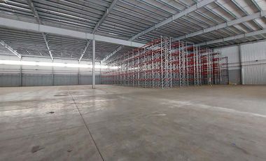 Alquiler - Depósito 8000m2 - Gral. Pacheco - 2.200 posiciones de racks instaladas