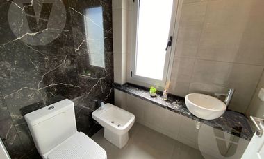 Casa en venta y alquiler  - Barrio El Rebenque, Canning