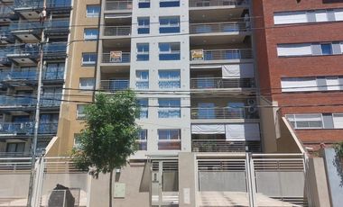 Amplio ambiente en Alquiler