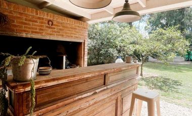 Casa en venta - 3 Dormitorios 4 Baños - Cochera - 813Mts2 - Benavidez