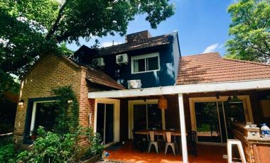 Casa en venta - 3 Dormitorios 4 Baños - Cochera - 813Mts2 - Benavidez