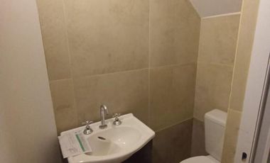 Dúplex en venta de 2 dormitorios c/ cochera en Guadalupe