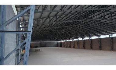 GALPON EN ALQUILER 2000 m2, NEUQUEN