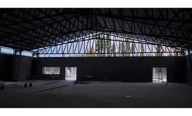 GALPON EN ALQUILER 2000 m2, NEUQUEN