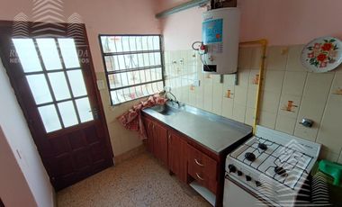 |DEPARTAMENTOS 3 Y 2 AMB PB| |DOS CUADRAS DEL MAR| |OPORTUNIDAD|