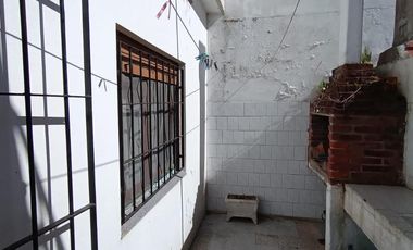|DEPARTAMENTOS 3 Y 2 AMB PB| |DOS CUADRAS DEL MAR| |OPORTUNIDAD|
