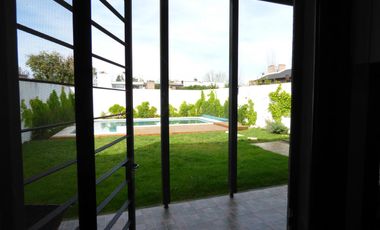 Casa en venta en Gonnet
