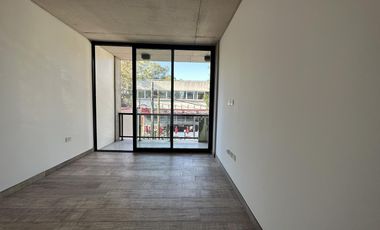 Venta departamento 3 ambientes en Parque Leloir (3ºB)