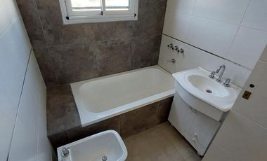 Oportunidad departamento 2 ambientes amplio en venta - José C. Paz