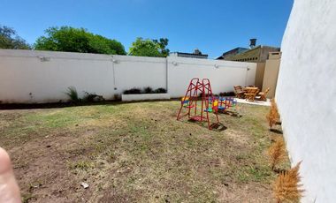 Oportunidad departamento 2 ambientes amplio en venta - José C. Paz