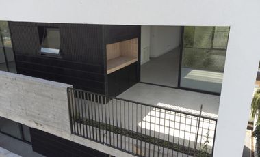 Departamento de categoría en venta en Ituzaingo