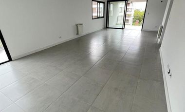 Departamento de categoría en venta en Ituzaingo