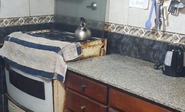 PH en venta - 4 dormitorios 2 baños - 138mts2 - Floresta