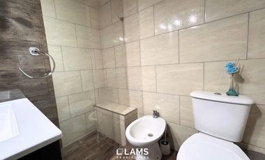 Departamento en 2 ambientes en venta Punta Mogotes - Patio y Cochera - Frente al mar