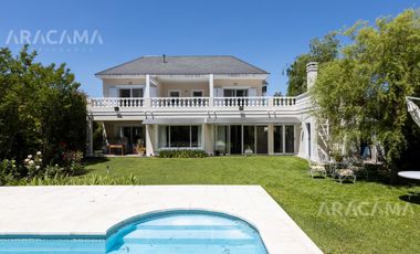 Casa en VENTA Echeverria Del Lago - Canning
