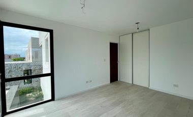 Casa en Venta en Canton al Golf - Canton Golf - vista al lago