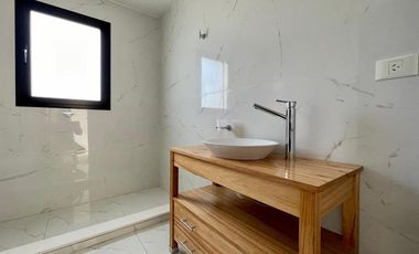 Casa en Venta en Canton al Golf - Canton Golf - vista al lago