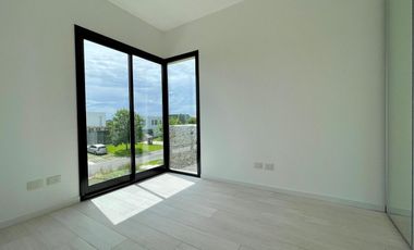 Casa en Venta en Canton al Golf - Canton Golf - vista al lago