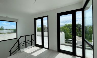 Casa en Venta en Canton al Golf - Canton Golf - vista al lago