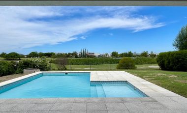 Casa en Venta en Canton al Golf - Canton Golf - vista al lago