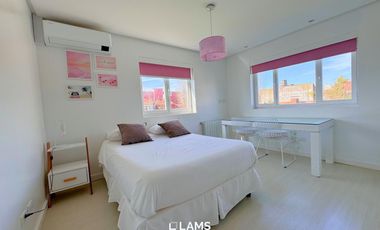 Espectacular chalet con piscina en Barrio Los Troncos - Alquiler Temporario