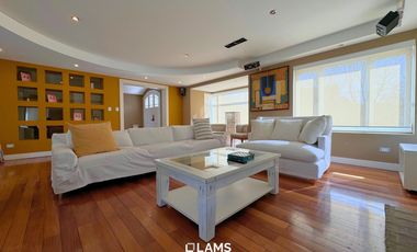 Espectacular chalet con piscina en Barrio Los Troncos - Alquiler Temporario