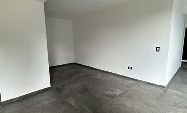 Se vende Casa en Barrio Privado Panambí