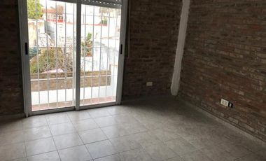 DUPLEX - Friedrich 530 - 2 dormitorios - Gabriel Suarez - Llavallol - Lomas de Zamora - Alquiler