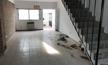 DUPLEX - Friedrich 530 - 2 dormitorios - Gabriel Suarez - Llavallol - Lomas de Zamora - Alquiler