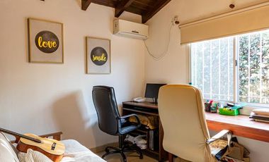 VENTA CASA DE 3 DORMITORIOS EN FUNES CON PILETA