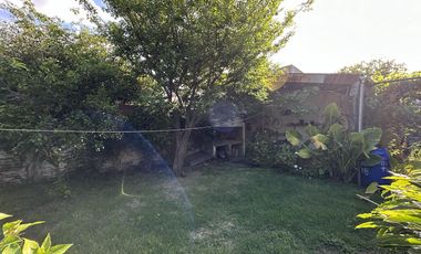 Casa céntrica ideal inversion! Renta inmediata