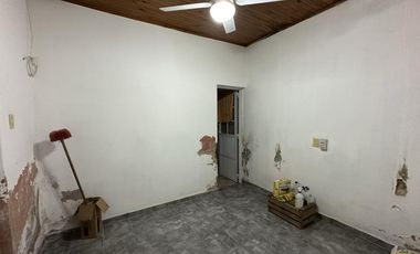 Casa céntrica ideal inversion! Renta inmediata