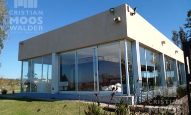 Casa de 5 ambientes en Venta  en El Cazal Escobar