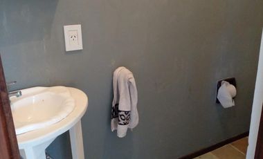 Casa de 5 ambientes en Venta  en El Cazal Escobar