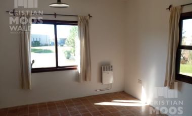 Casa de 5 ambientes en Venta  en El Cazal Escobar