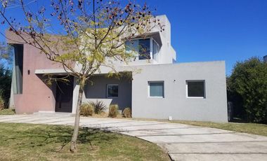 Casa - Santa Teresa