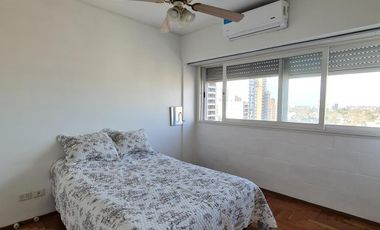 Departamento 3 ambientes  con balcon - con cochera - Baulera - Piso alto - Apto credito