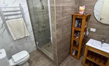 Venta - Casa - Barrio Parque Sakura - Exaltación de la Cruz