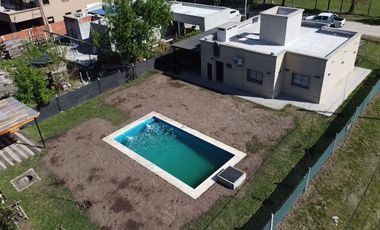Venta - Casa - Barrio Parque Sakura - Exaltación de la Cruz