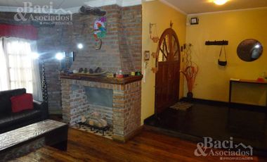Casa - Luis Guillon