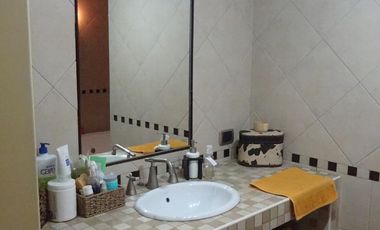 Casa - Luis Guillon