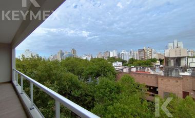 DEPARTAMENTO DE DOS DORMITORIOS A ESTRENAR CON COCHERA EN 42 E/8 Y 9 - LA PLATA CENTRO