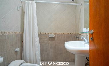 Hotel en venta en Pinamar - Av. Bunge