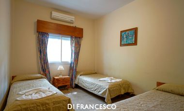 Hotel en venta en Pinamar - Av. Bunge
