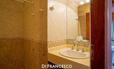 Hotel en venta en Pinamar - Av. Bunge