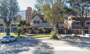 Hotel en venta en Pinamar - Av. Bunge