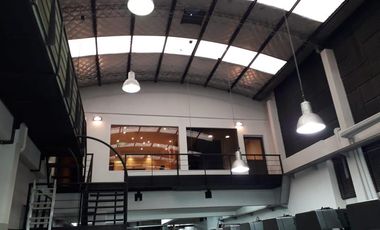 Oficinas 400m2   gran galpón  - Florida