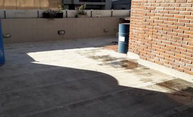 Oficinas 400m2   gran galpón  - Florida