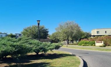 Terreno en venta - 877Mts2 - Haras de Santa María, Escobar