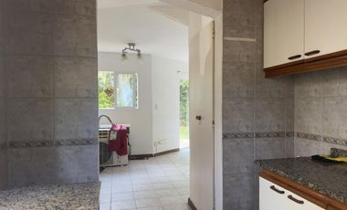 Casa en venta- Rincon De Maschwitz- Lote Interno-4ambientes-Escobar